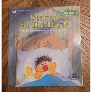 1986 Scared Of The Dark by Liza Alexander Sesame Street Golden Book Near perfect